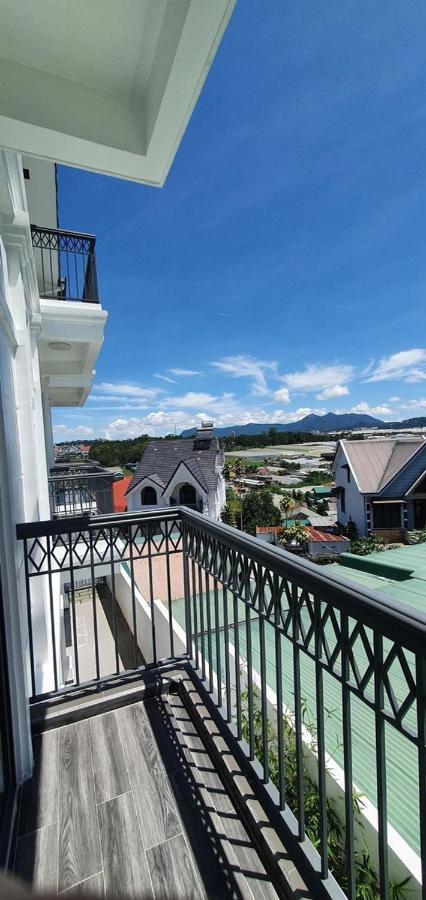 Monaco Hotel Khu Chi Lăng Esterno foto